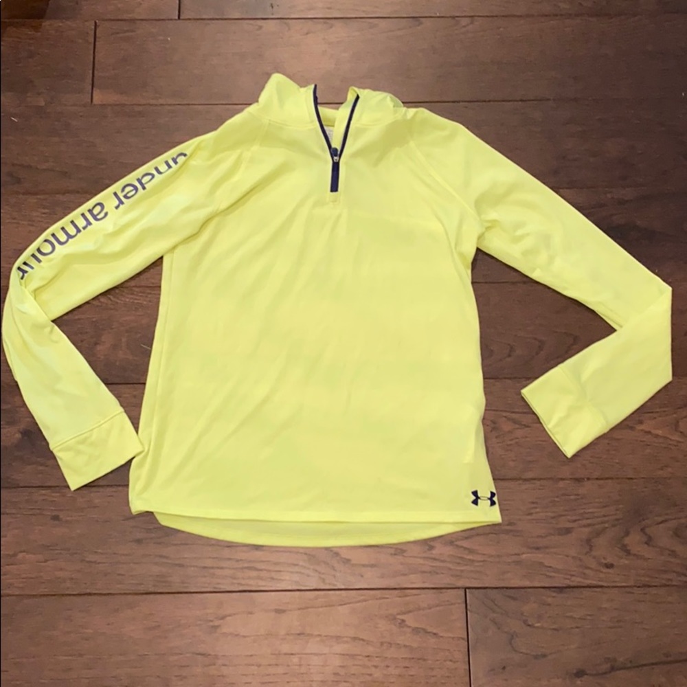 neon yellow pullover!!